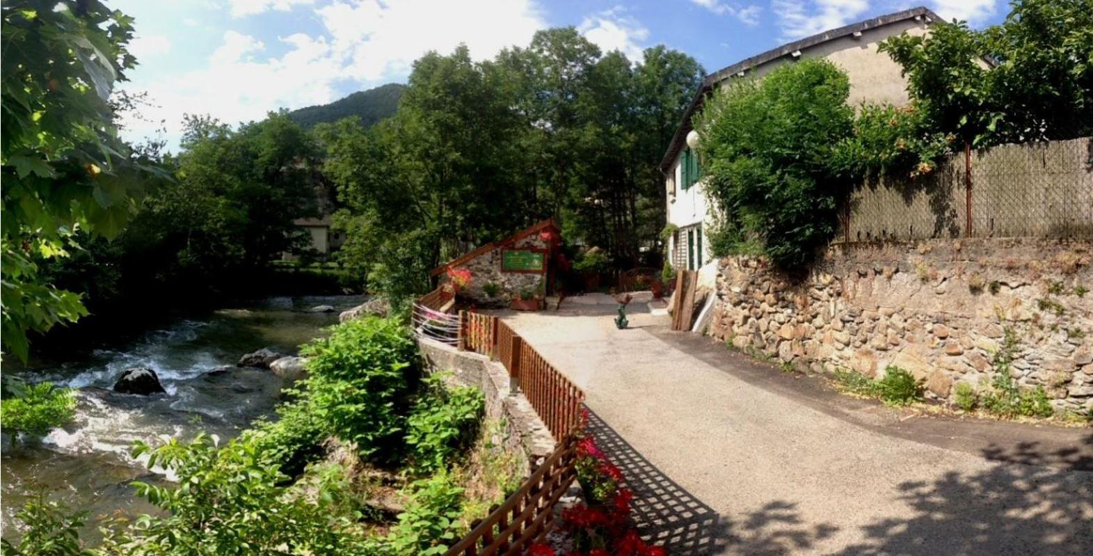 Gite Du Grand Taichou Luzenac Екстериор снимка